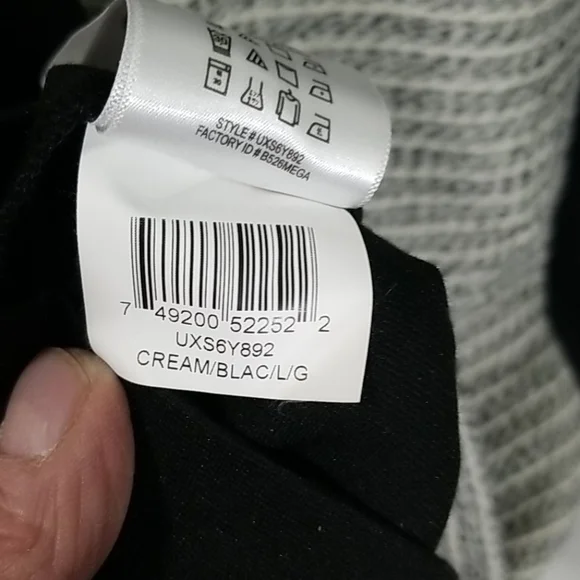 BCBGeneration Backless Dress. - Picture 8 of 9